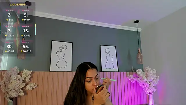 Mila Hank  online show from March 9, 2026, 12:20 pm