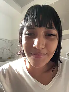 Snapshot of Amberdecolombia chatting on November 16, 2025, 8:03 pm Amberdecolombia online show from November 16, 2025, 8:03 pm