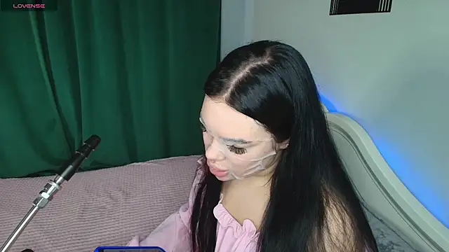 Snapshot of katerine_Monroe chatting on October 7, 2025, 6:43 am katerine Monroe online show from October 7, 2025, 6:43 am