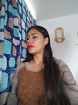 KittyHoleshot87 online show from February 10, 2026, 3:16 pm