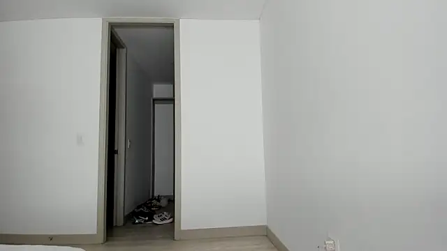 Snapshot of Meganbelford1 chatting on March 10, 2026, 1:27 pm Meganbelford1 online show from March 10, 2026, 1:27 pm