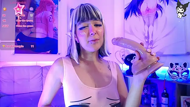 lil candy77 online show from November 7, 2025, 12:16 pm