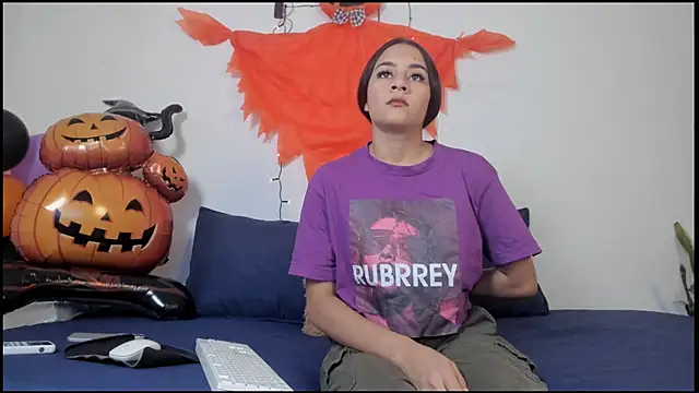 Lady rossee online show from October 17, 2025, 1:25 pm