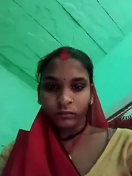 Idhika Jha online show from October 4, 2025, 5:49 am