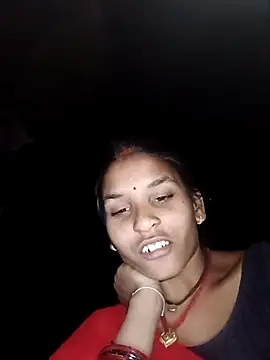 Idhika Jha online show from October 19, 2025, 2:29 pm