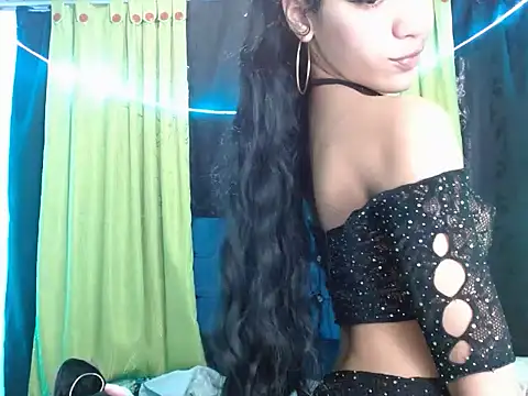 canelasexy 1 online show from November 12, 2025, 8:19 pm