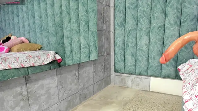 LizzyOlsen online show from October 30, 2025, 5:53 am