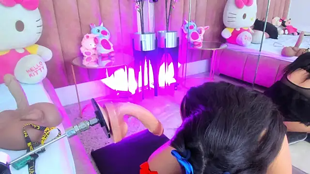 LizzyOlsen online show from November 20, 2025, 4:56 am