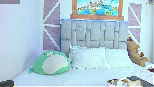 christopher Hot online show from February 25, 2026, 5:22 pm