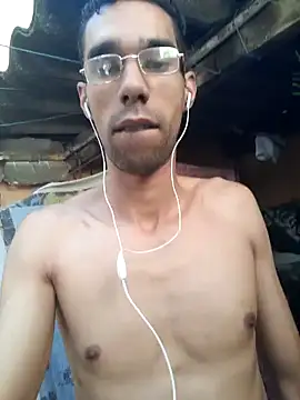 Snapshot of Dedede32 chatting on September 15, 2025, 5:46 pm Dedede32 online show from September 15, 2025, 5:46 pm