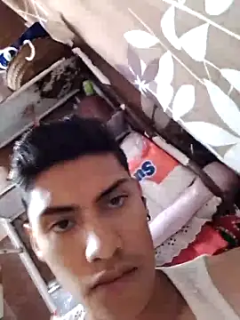 Snapshot of aispuro8505 chatting on October 6, 2025, 4:26 pm aispuro8505 online show from October 6, 2025, 4:26 pm