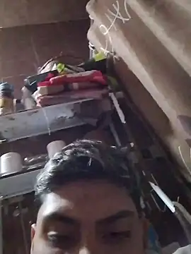 aispuro8505 online show from March 15, 2026, 6:41 am