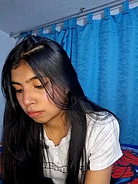 Snapshot of DianeSuns_ chatting on November 4, 2025, 2:32 am DianeSuns online show from November 4, 2025, 2:32 am