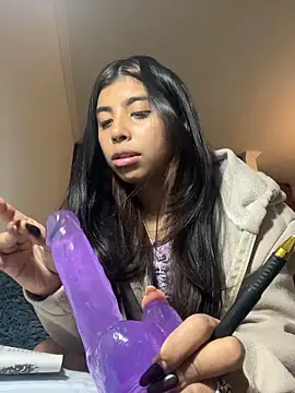 DianeSuns  online show from April 11, 2026, 4:50 am