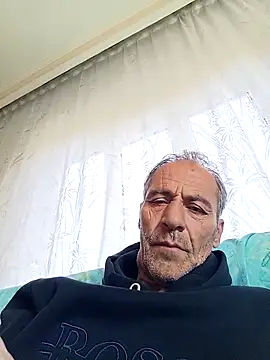 Snapshot of Meliwem12 chatting on April 21, 2026, 6:41 am Meliwem12 online show from April 21, 2026, 6:41 am
