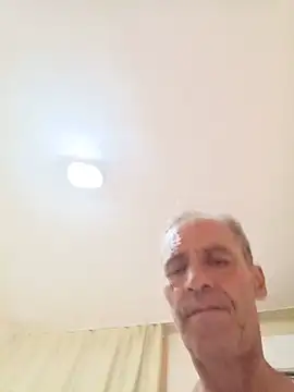 Snapshot of Meliwem12 chatting on July 16, 2026, 5:19 pm Meliwem12 online show from July 16, 2026, 5:19 pm