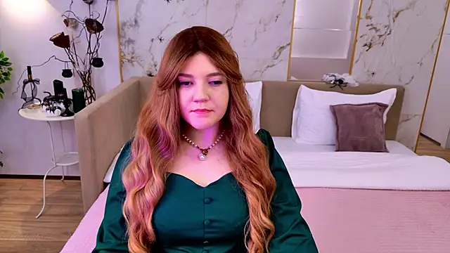 Snapshot of AlmaSound chatting on November 1, 2025, 5:09 am AlmaSound online show from November 1, 2025, 5:09 am