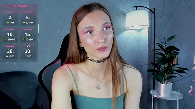 Snapshot of Alisha_Green chatting on September 23, 2025, 9:01 am Alisha Green online show from September 23, 2025, 9:01 am