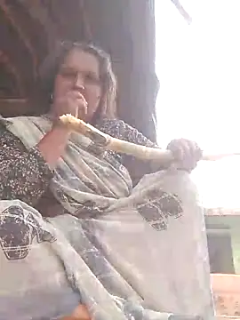 Ishwariya Hatwal online show from October 20, 2025, 11:54 am