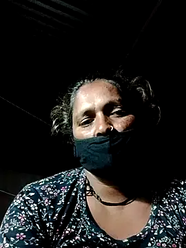 Ishwariya Hatwal online show from October 28, 2025, 7:05 pm