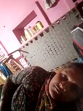 Ishwariya Hatwal online show from November 9, 2025, 4:27 pm