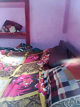 Snapshot of posewith chatting on February 3, 2026, 8:30 am posewith online show from February 3, 2026, 8:30 am