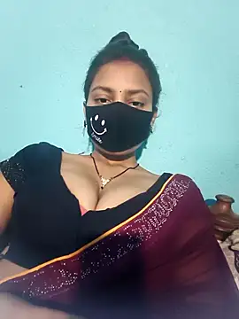 Snapshot of posewith chatting on February 16, 2026, 12:51 am posewith online show from February 16, 2026, 12:51 am