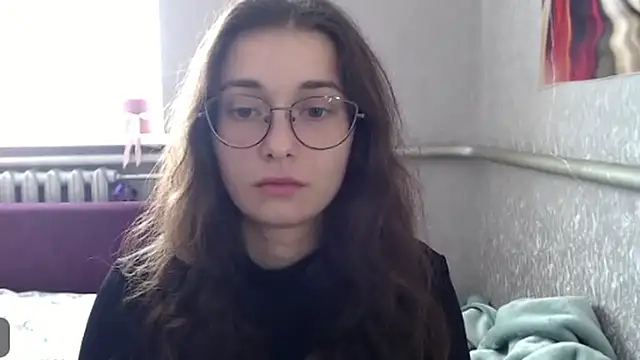 HotAnna2004 online show from September 21, 2025, 10:50 am