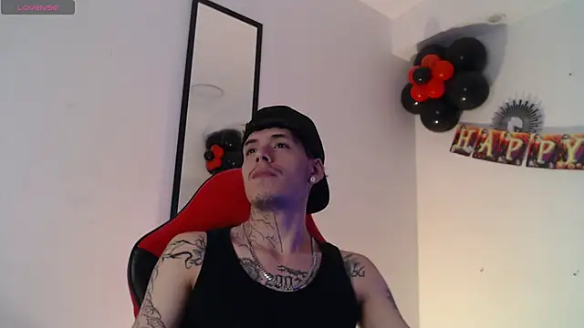 Anhonymus  online show from October 7, 2025, 10:29 pm