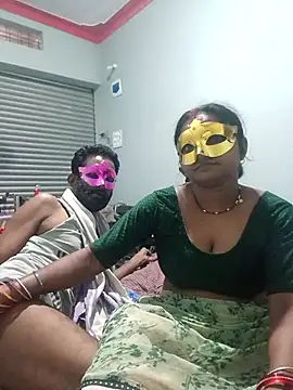 Snapshot of NIT-COUPLE chatting on September 12, 2025, 4:51 pm NIT-COUPLE online show from September 12, 2025, 4:51 pm