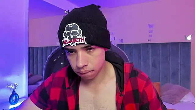 Muscle Scott online show from November 20, 2025, 12:38 pm