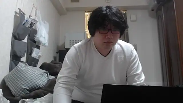 raterate555 online show from November 4, 2025, 3:05 am