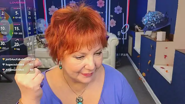 Kira Kenett online show from November 28, 2025, 7:11 am