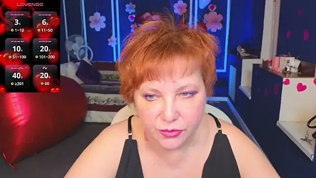 Kira Kenett online show from February 13, 2026, 6:59 pm