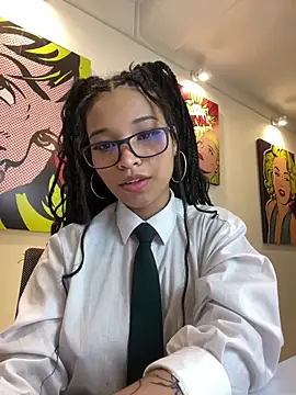 DaniCollinn  online show from March 18, 2026, 1:14 pm