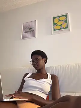 Snapshot of ebonysweetyy chatting on September 8, 2025, 4:06 pm ebonysweetyy online show from September 8, 2025, 4:06 pm