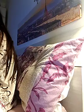 sexy7883 online show from December 21, 2025, 6:20 am