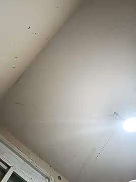 Snapshot of BeakedMezuza chatting on November 28, 2025, 7:27 pm BeakedMezuza online show from November 28, 2025, 7:27 pm