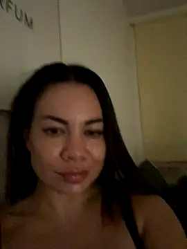 SweetMeiiii online show from October 14, 2025, 7:14 pm