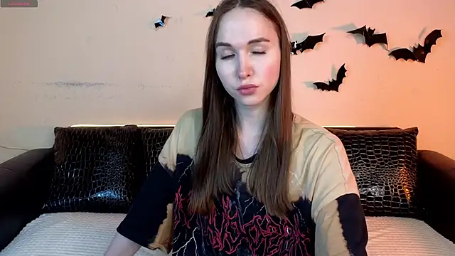 Angeel Kate online show from November 21, 2025, 4:44 am