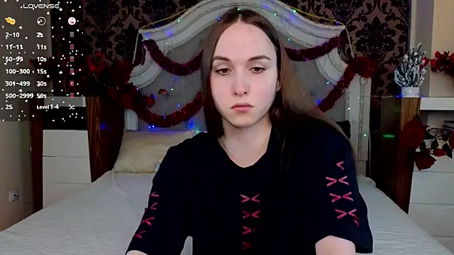 Angeel Kate online show from December 15, 2025, 6:06 am