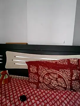 Deepa Sharma143 online show from November 23, 2025, 2:33 am