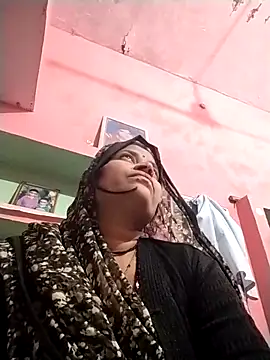 Hot babli54 online show from November 27, 2025, 4:42 pm