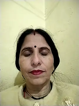 Snapshot of Hot_liya54 chatting on February 7, 2026, 6:17 am Hot liya54 online show from February 7, 2026, 6:17 am