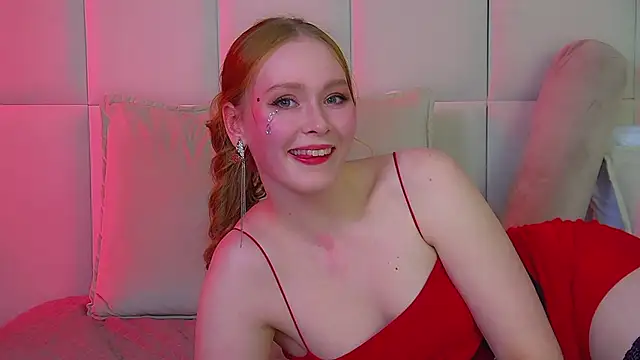 AgataFoxley online show from November 12, 2025, 6:19 pm