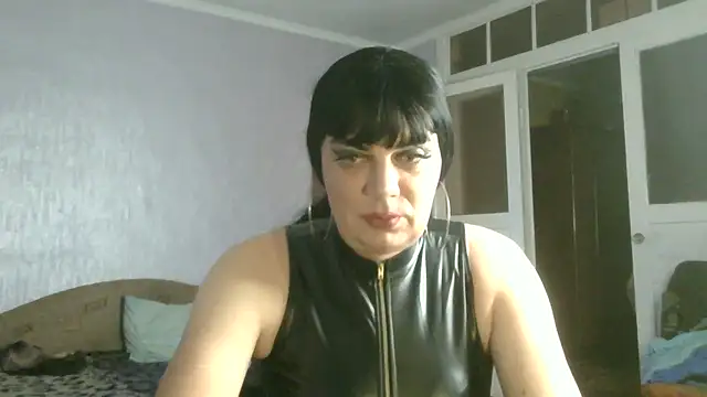 Snapshot of NiraFrost chatting on October 21, 2025, 5:57 pm NiraFrost online show from October 21, 2025, 5:57 pm