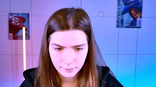 AliceCUNTach online show from December 3, 2025, 5:04 am