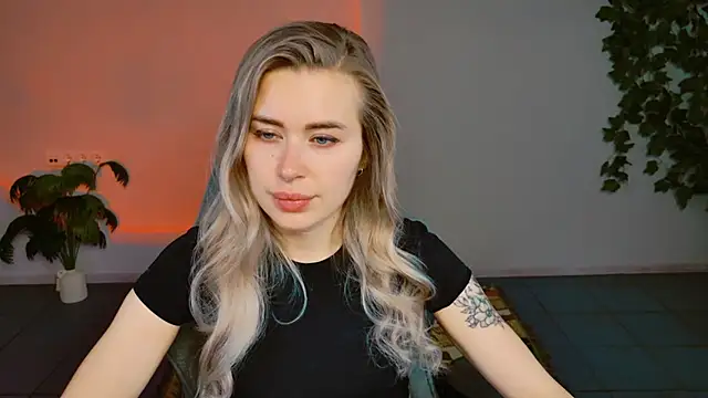 AdelLoyss online show from September 21, 2025, 9:11 am