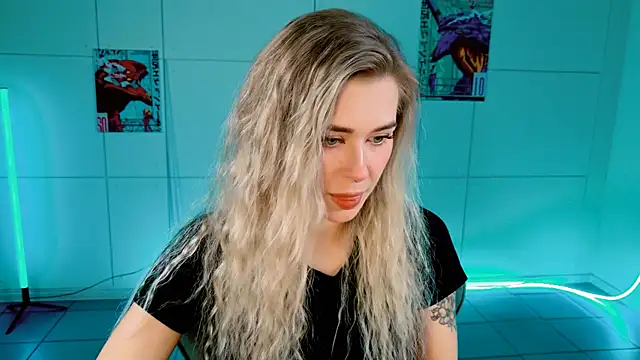 AdelLoyss online show from October 11, 2025, 1:09 pm