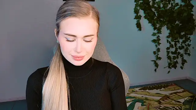 AdelLoyss online show from October 12, 2025, 1:10 pm